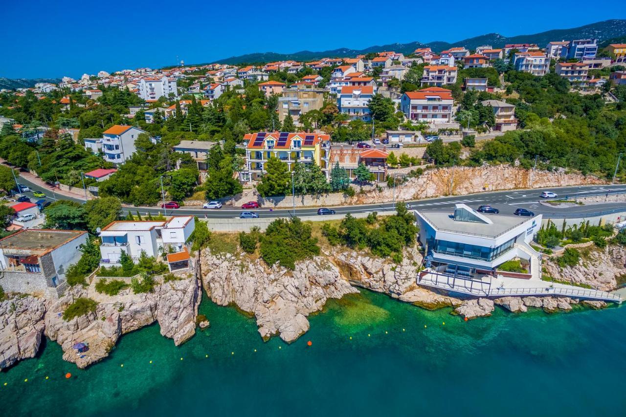 Palace Paulina Residence Нови-Винодолски Экстерьер фото